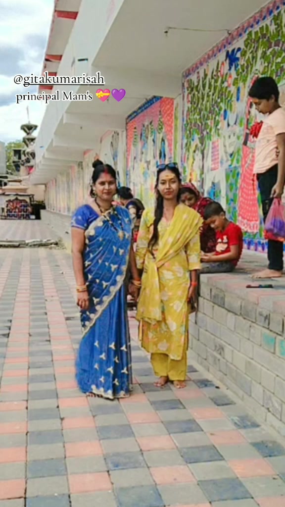 @नैना बिशवास थारु ❤️