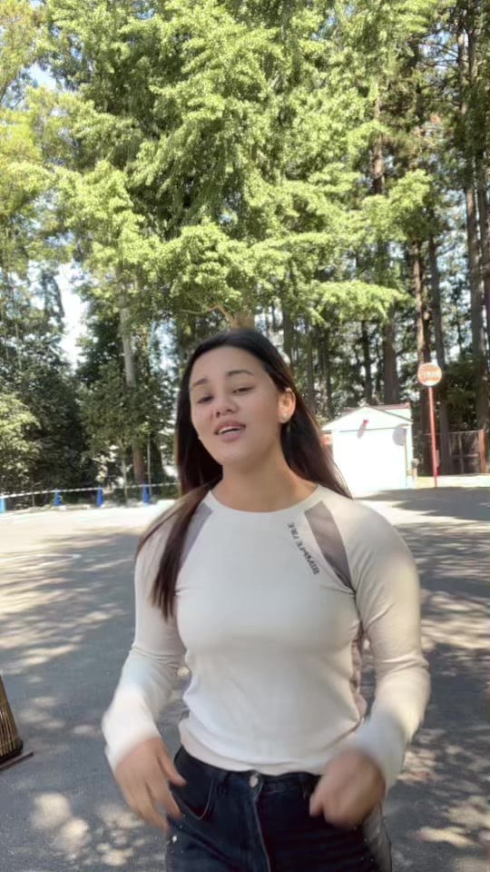 @ALISHA✨THAPA