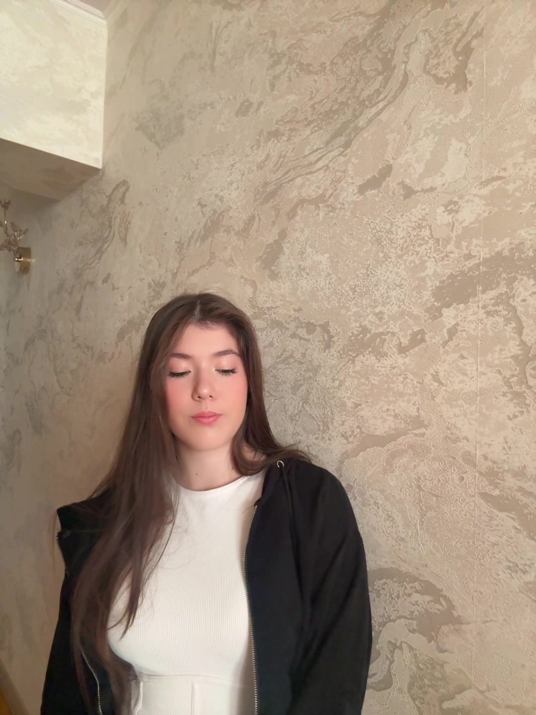 @алекса
