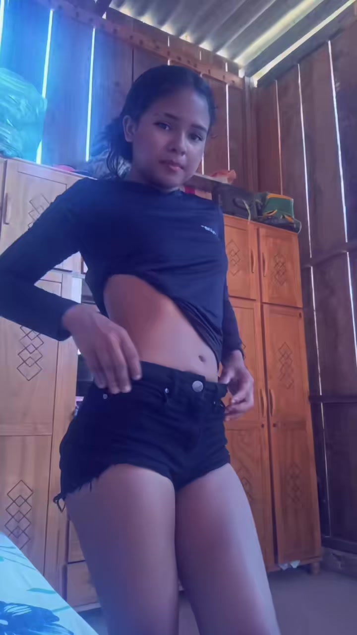 @MENINASAPECCA13