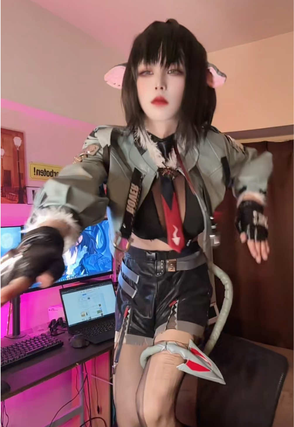 @𝑻𝒂𝒌𝒂𝒔𝒉𝒊