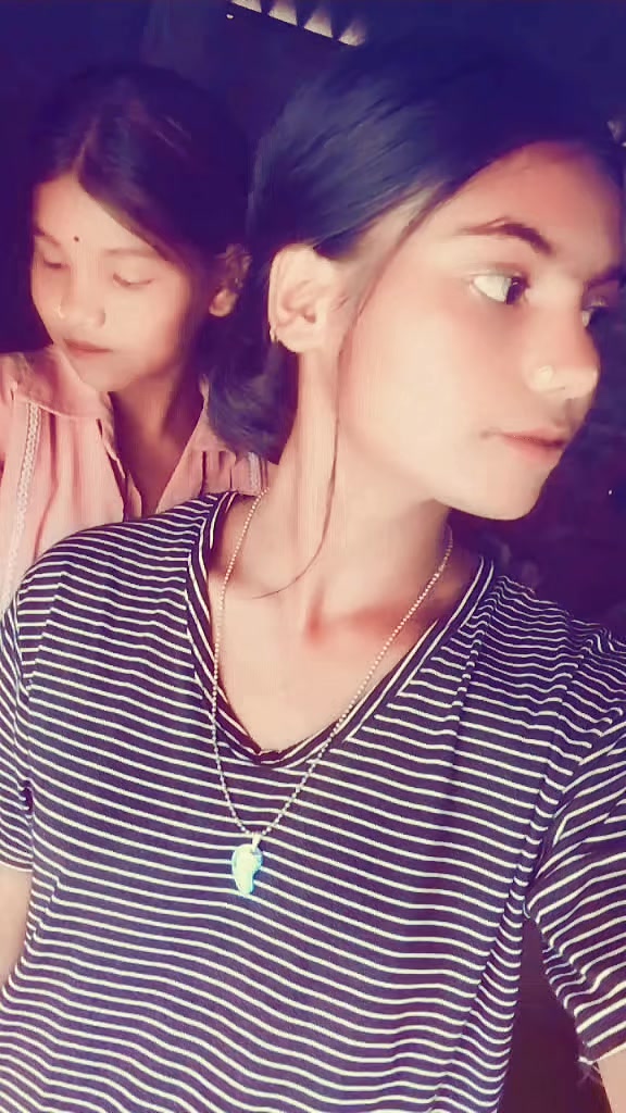 @Reena. Mahara 💋❤️