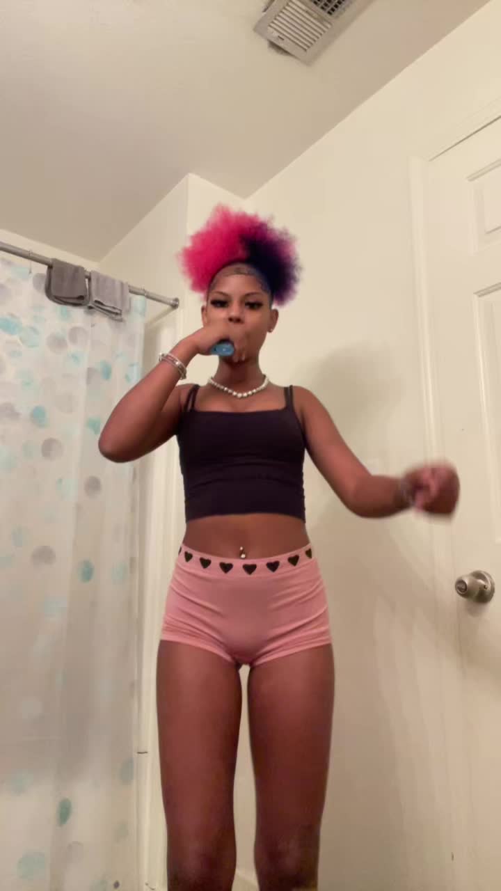 @nessaboo
