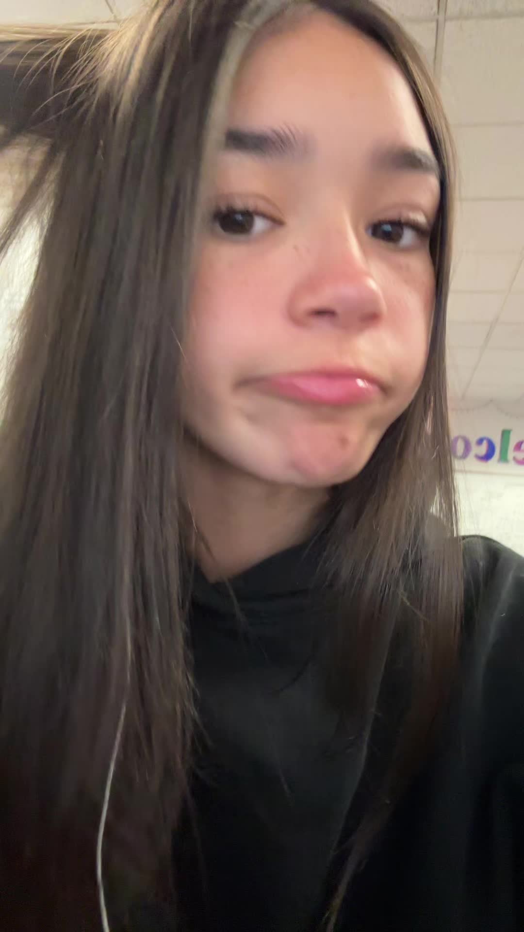 @notleilahgetout