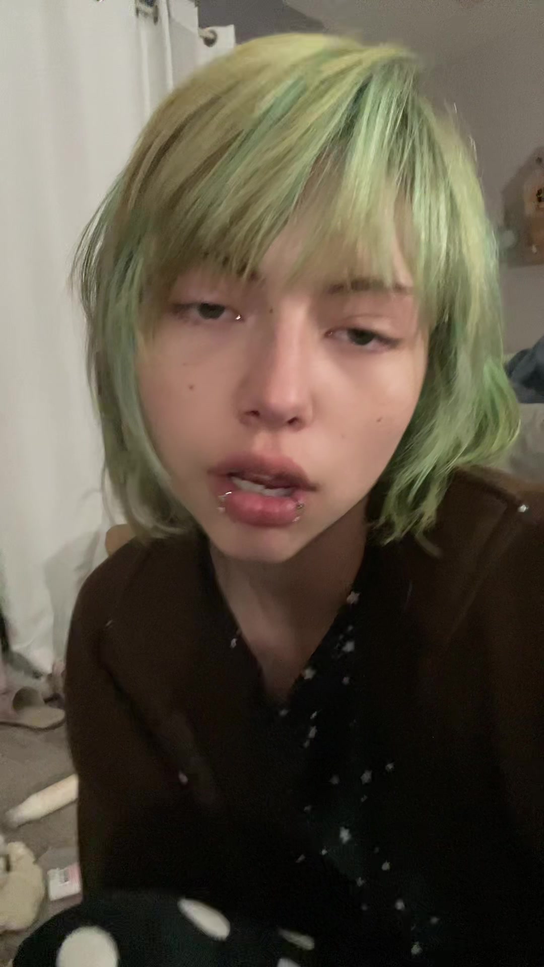 @_.Mothgirl._
