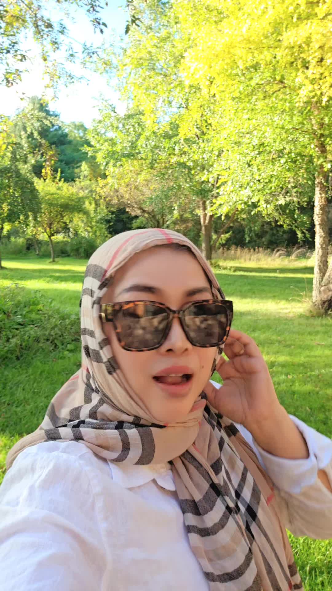 @TanteEchiDisini