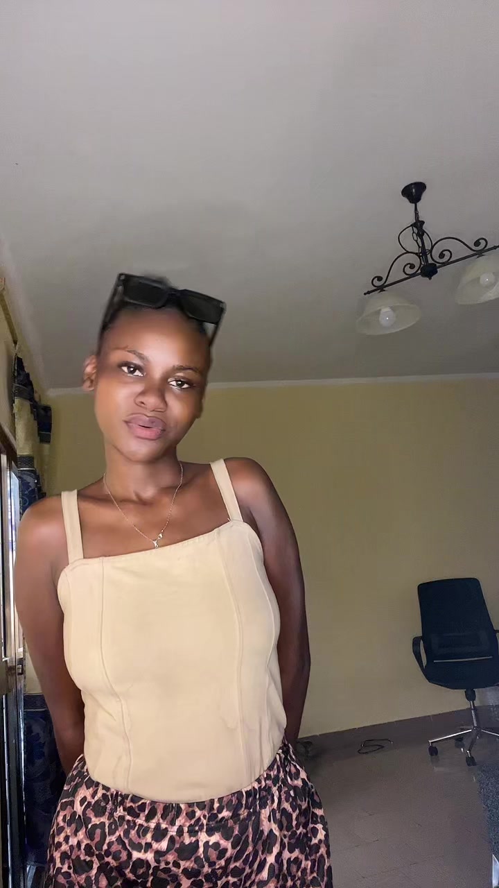 @Miss_brinda🤍🩸🌹