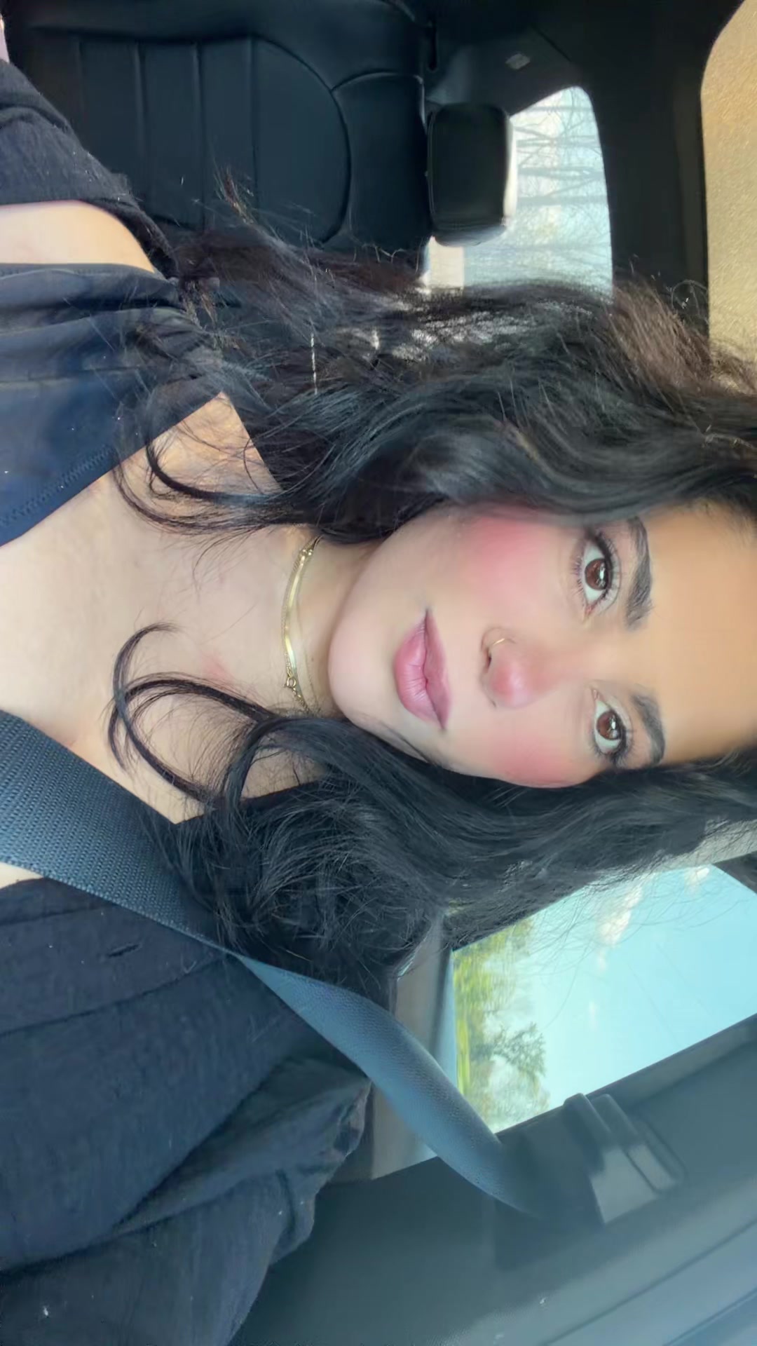 @Niusha
