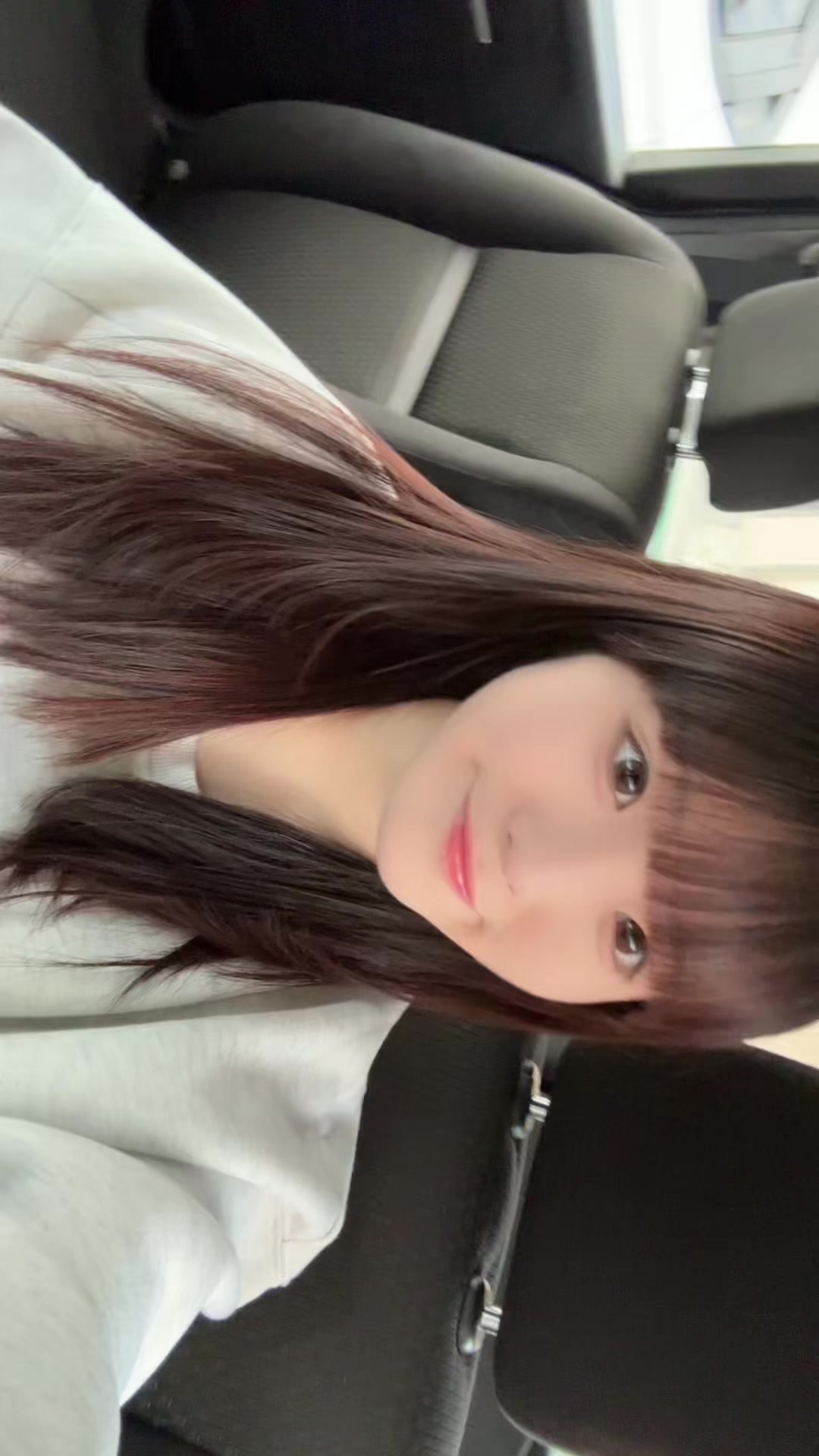 @えみり
