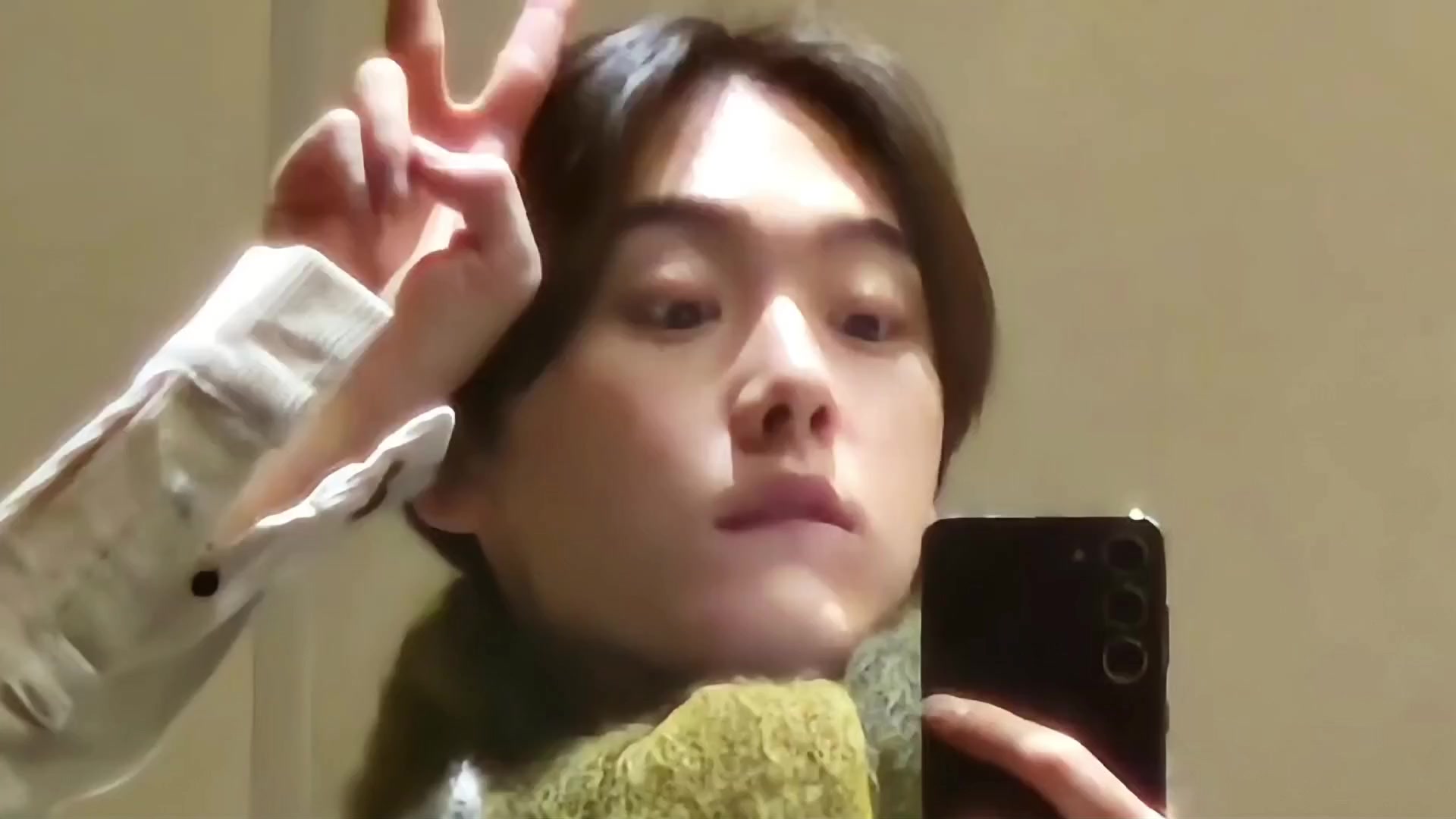 @๋࣭ ⭑⚝┊RossVcut┊⚝⭑๋࣭