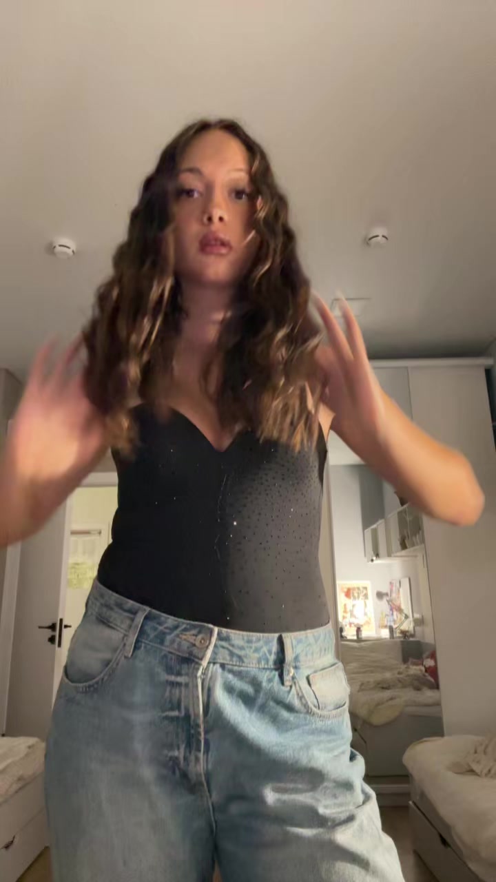 @arĩ