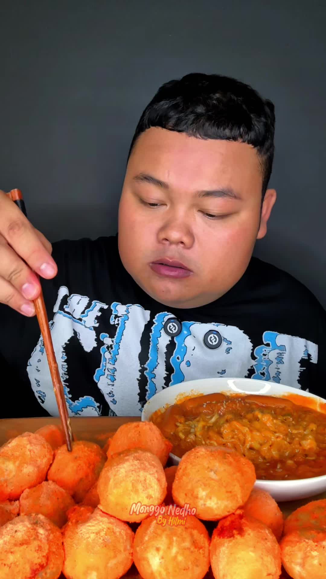@Monggonedho