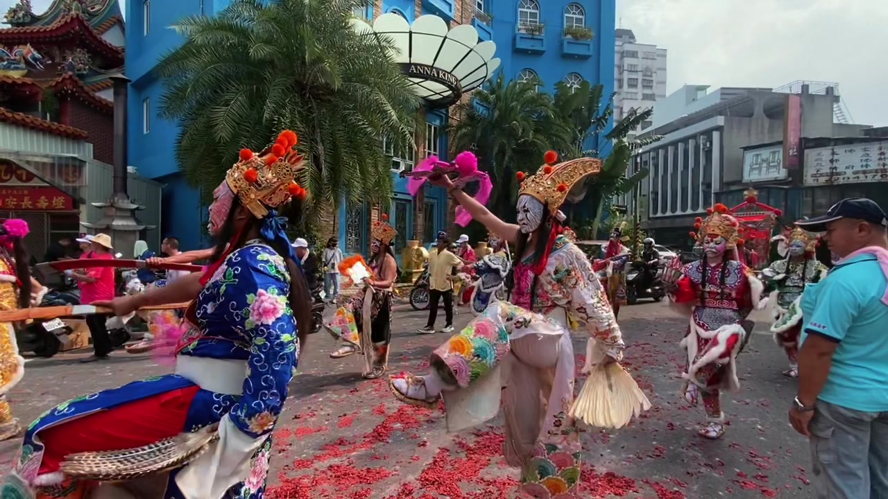 @ER哥走廟會