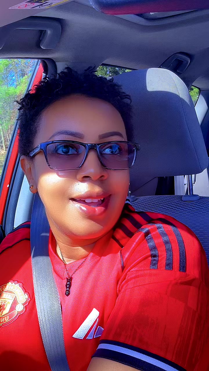 @Wanjiku Ngugi 😊 🇰🇪 🇺🇸 😊