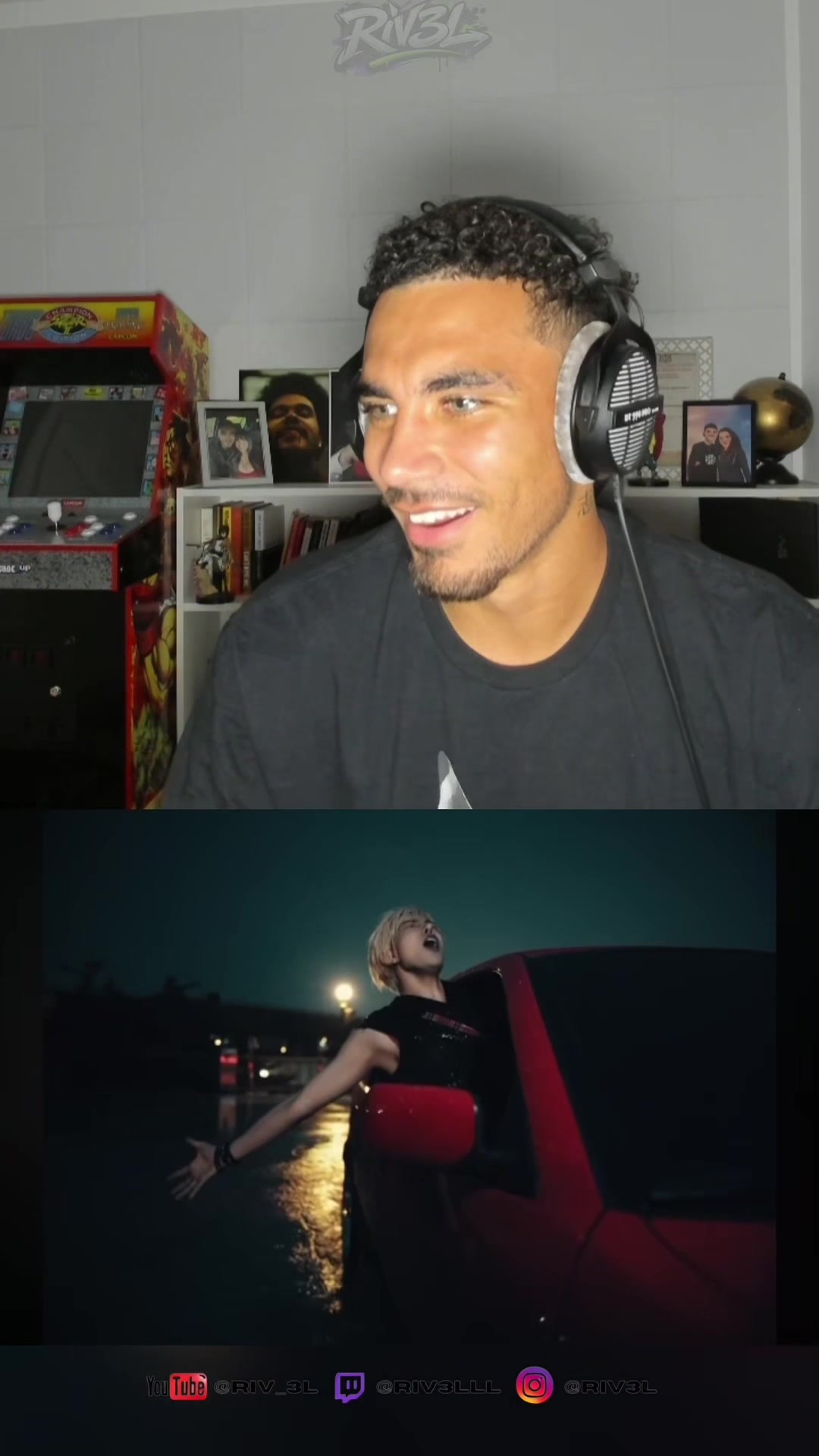 @Riv3l