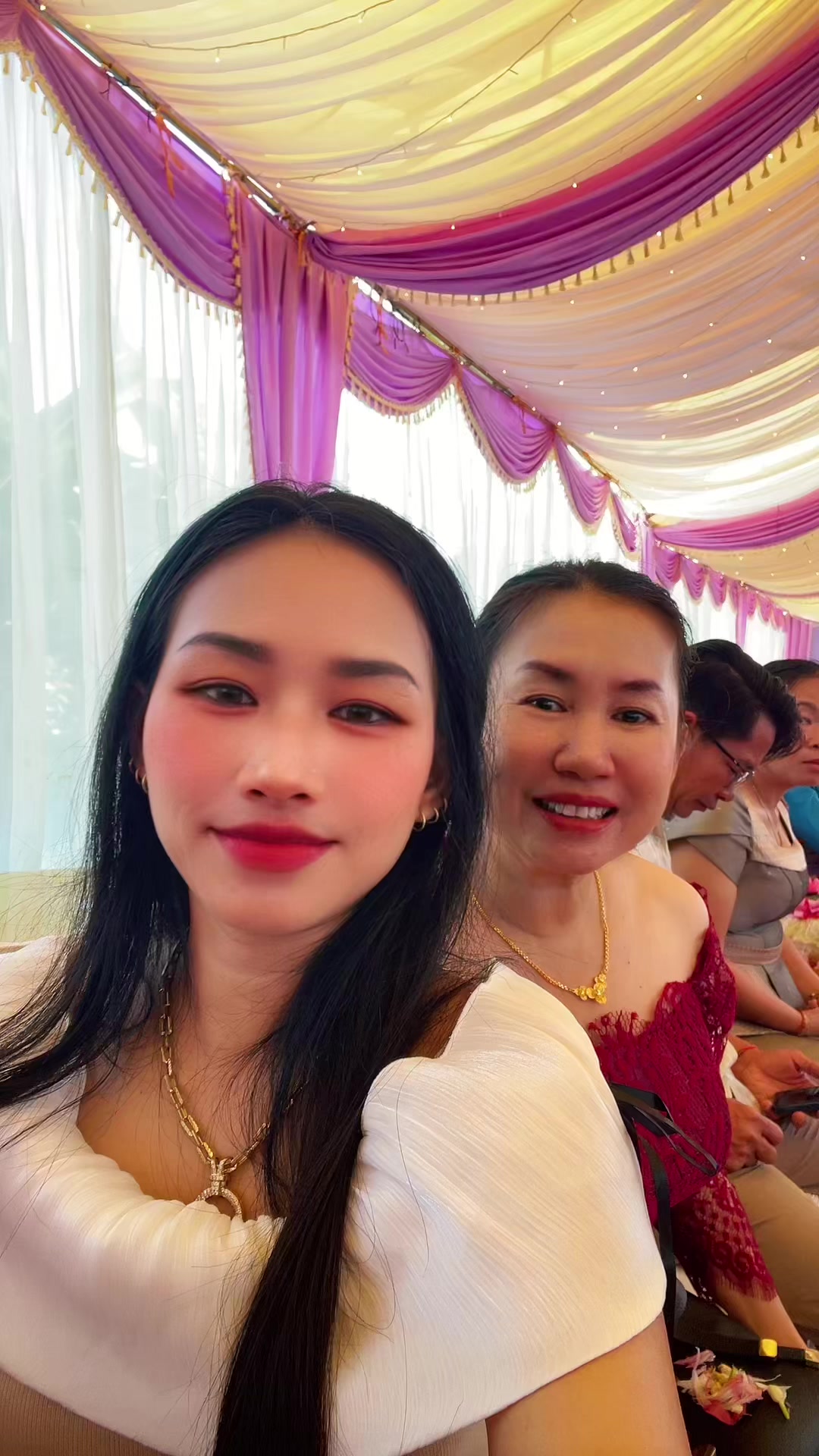 @យ៉ូវវុល