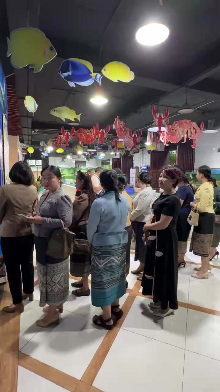 @Cỏ Lau