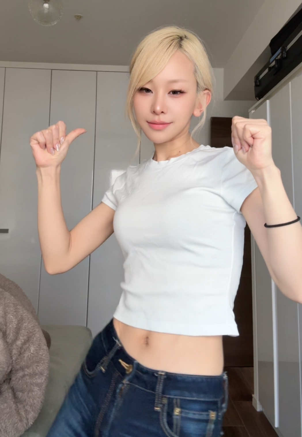 @ばに子