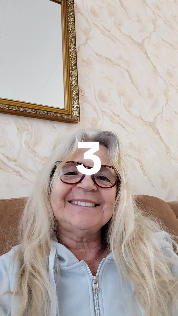 @Marianne Angeldust Medium