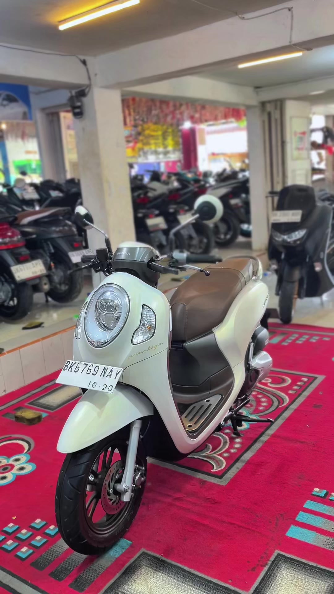 @Agnes Motor Perbaungan