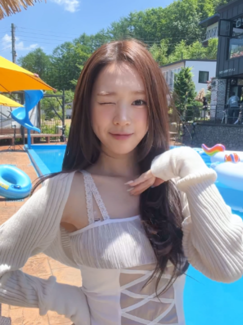 @tripleS