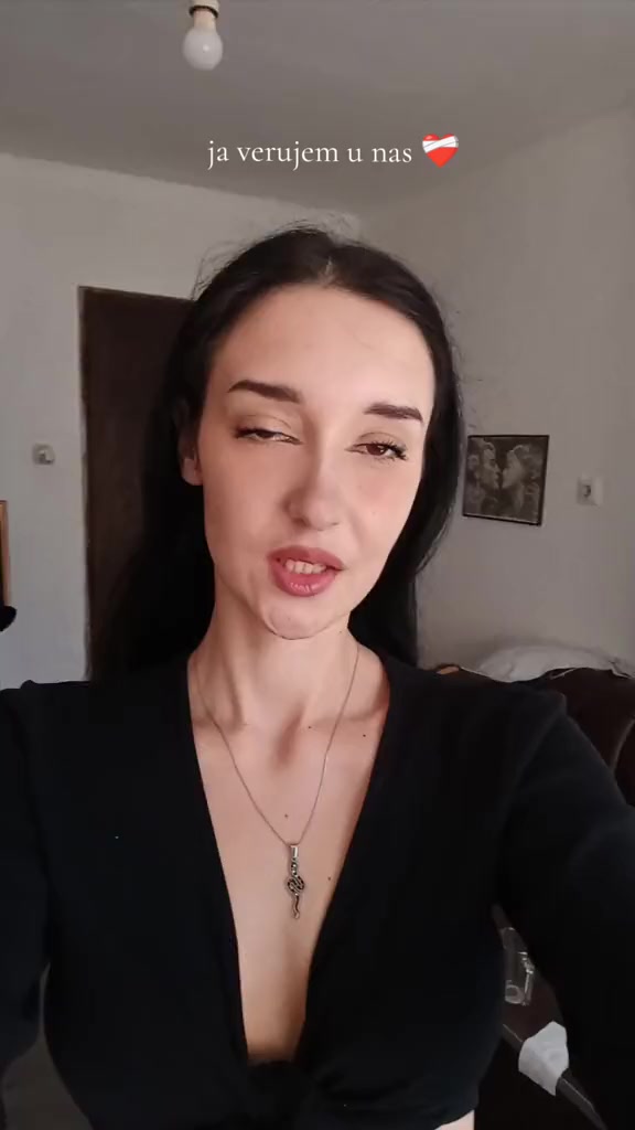 @Ana