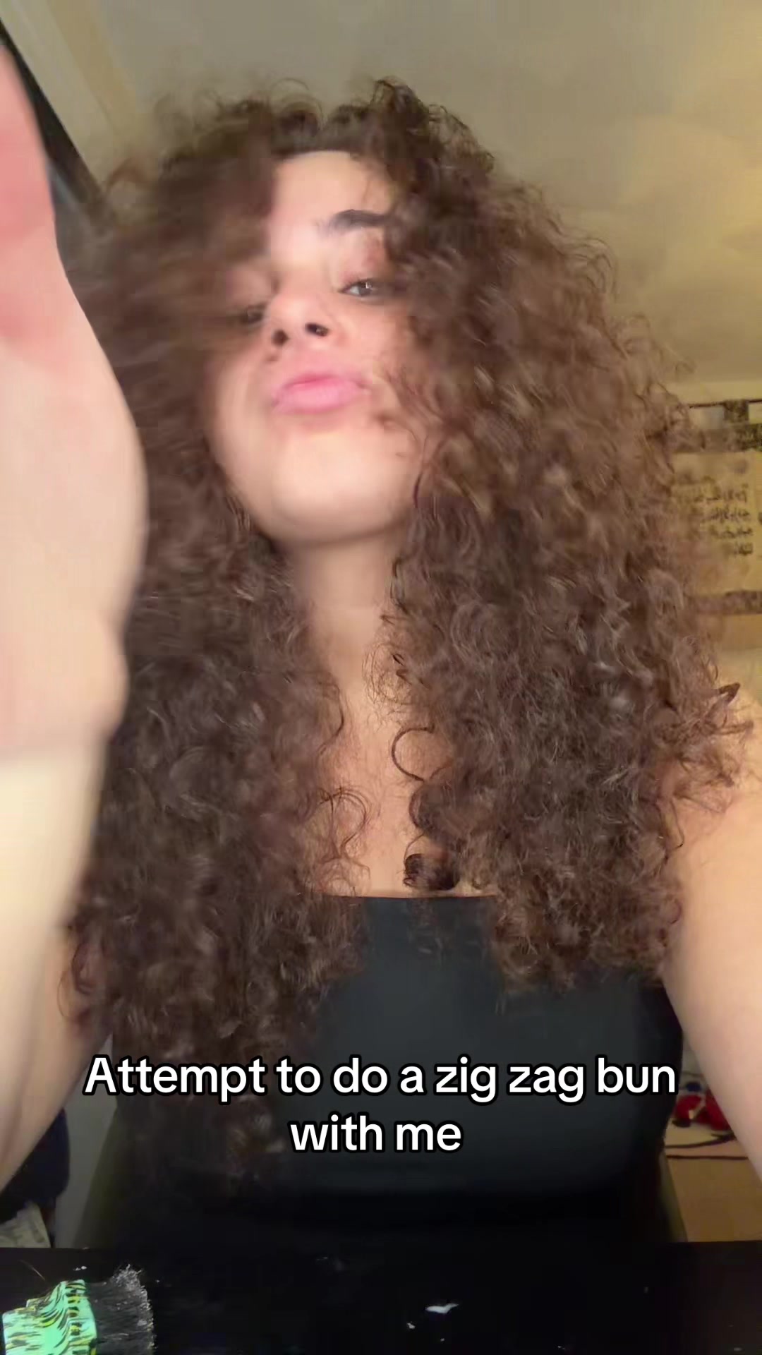 @crlywrld2.0