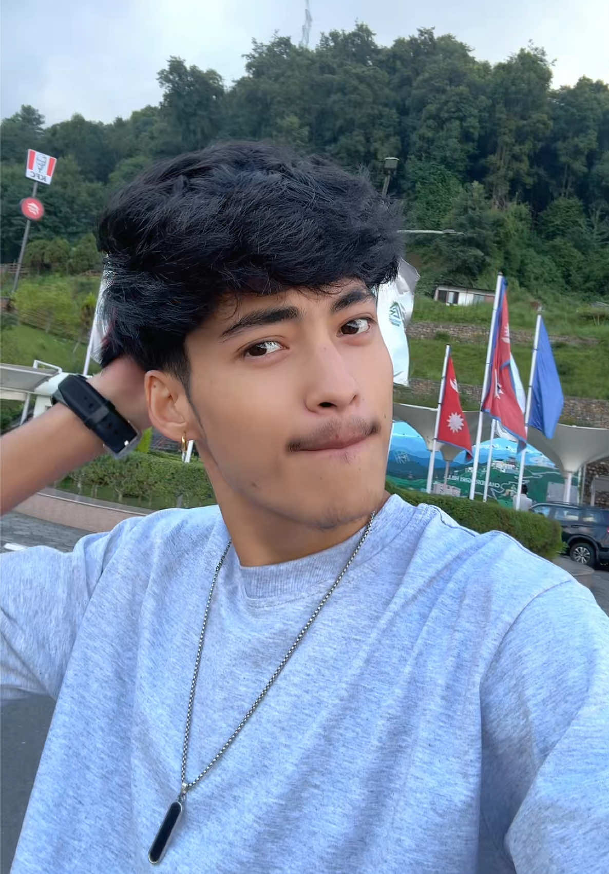 @PRAVASH CHAU