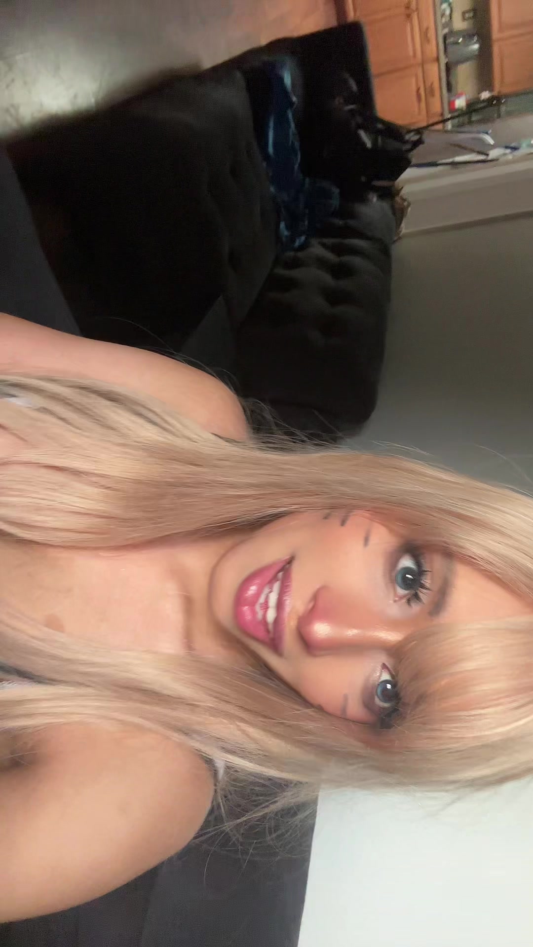 @<3