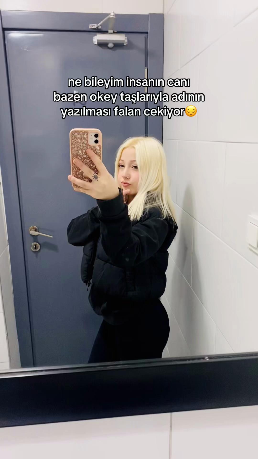 @๐๐๐๐ ๐ข