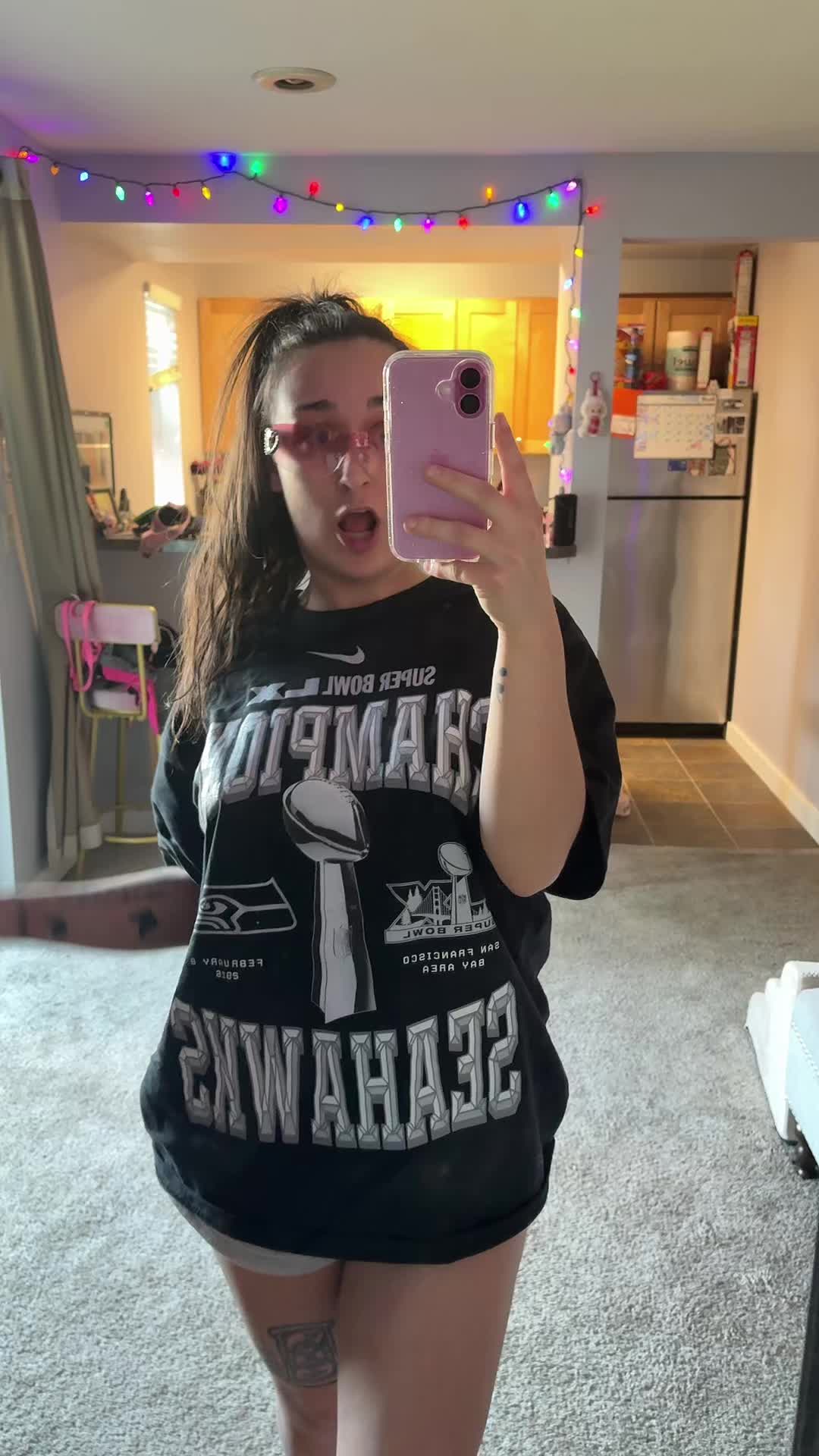 @Ravynrose