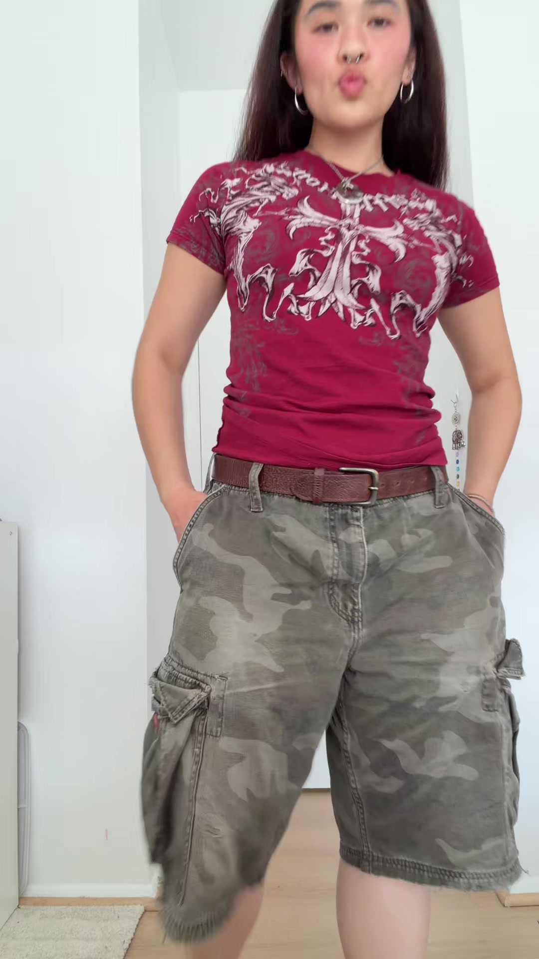 @izzychhon
