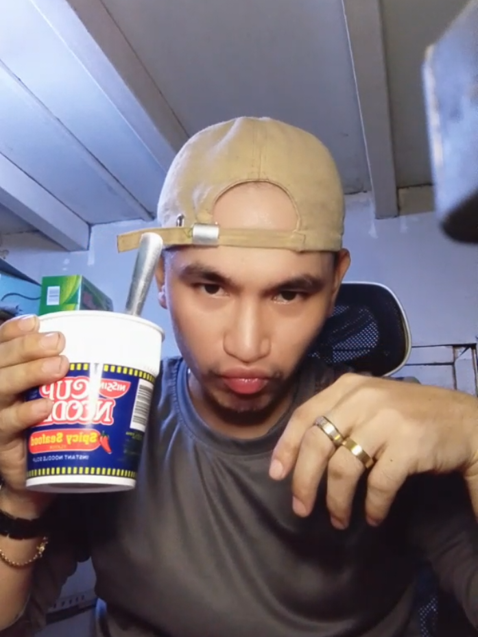 @Jaydy OShopee