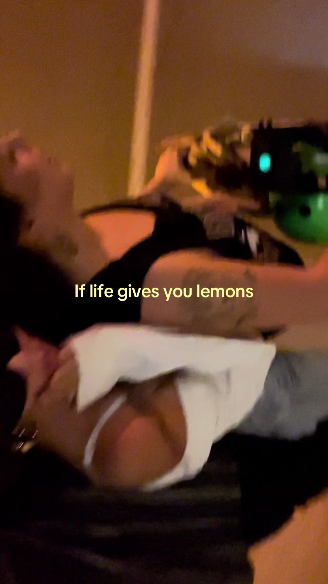 @נעמי מנקס