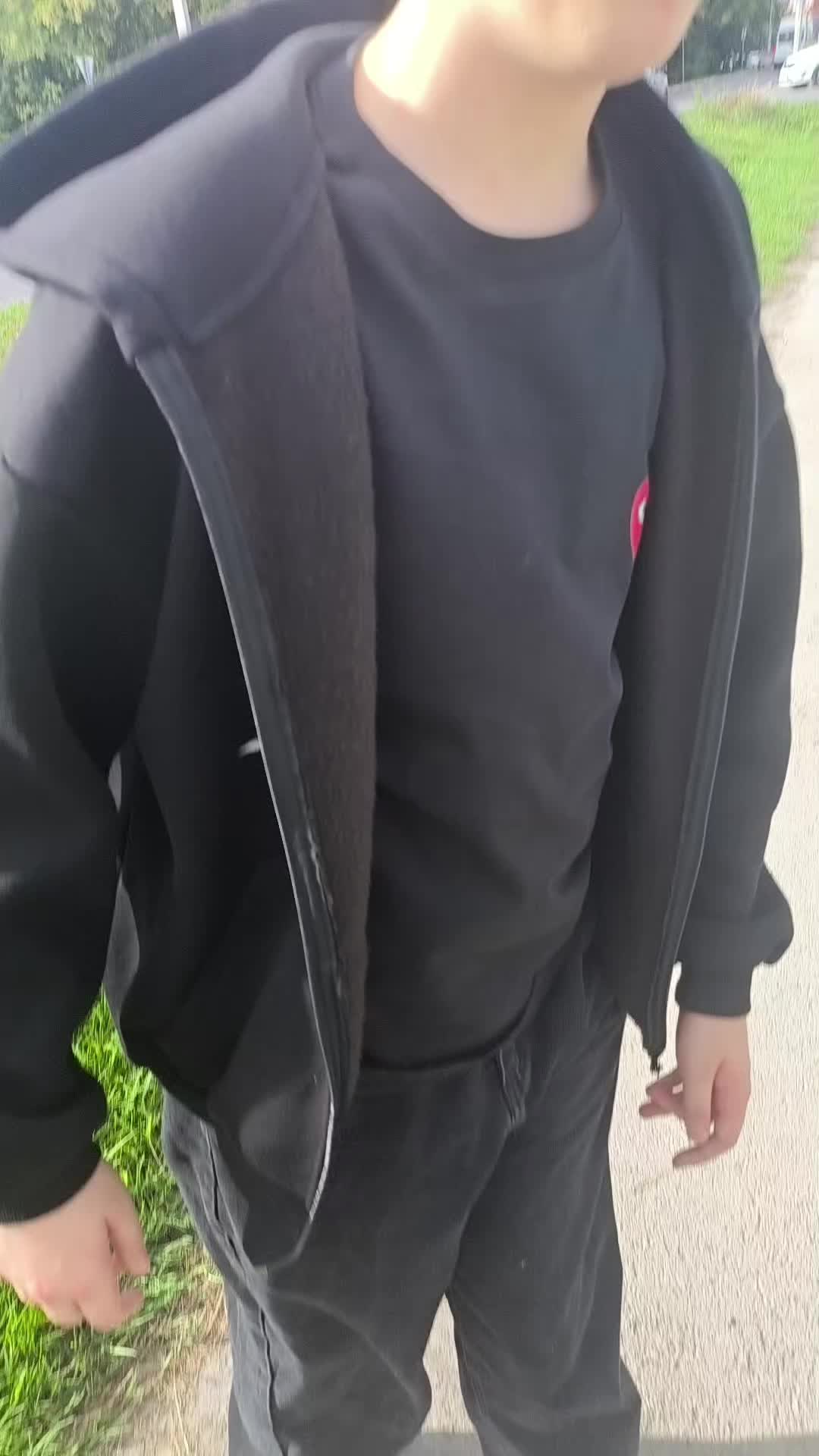 @//7?