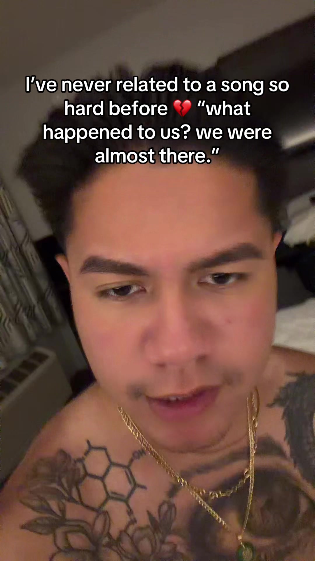 @donttrustwhatthesej0se