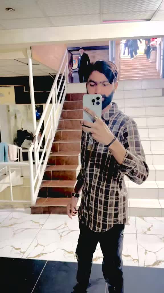@🤬IMRAN GHOURI👑