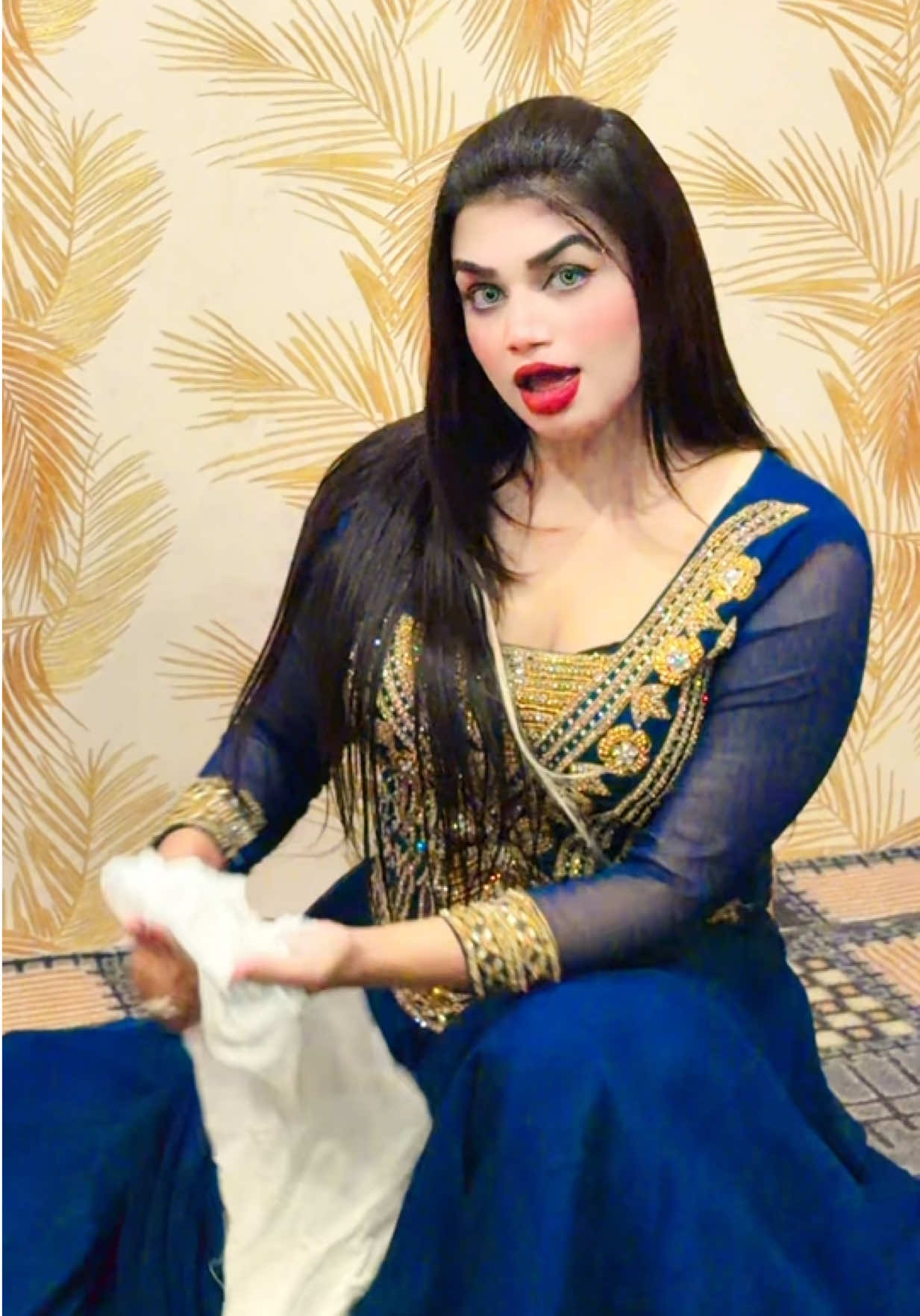 @Noor Superstar 🥀