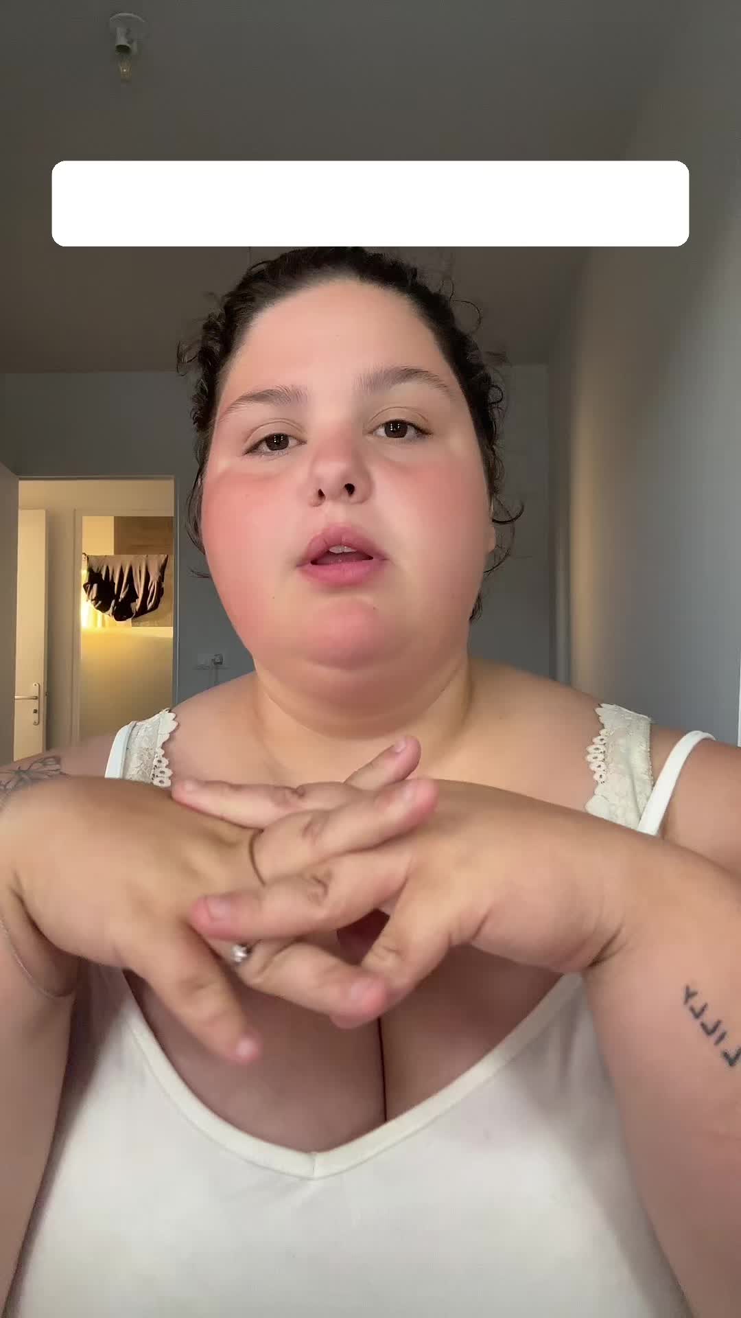 @curvyyitsme