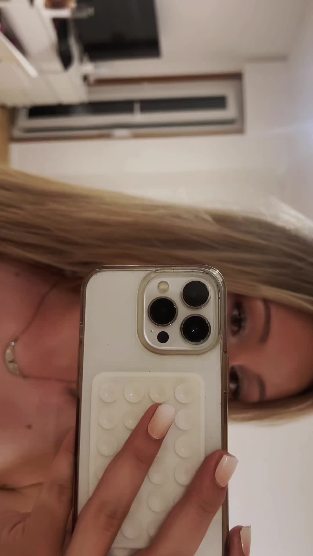 @simsalabim🪽