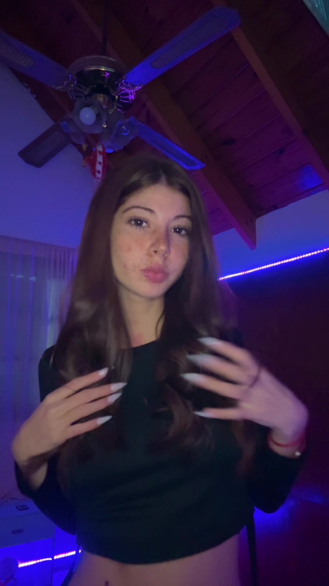 @indiaairigoyen