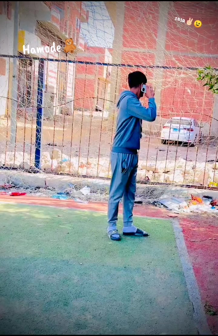 @🎭