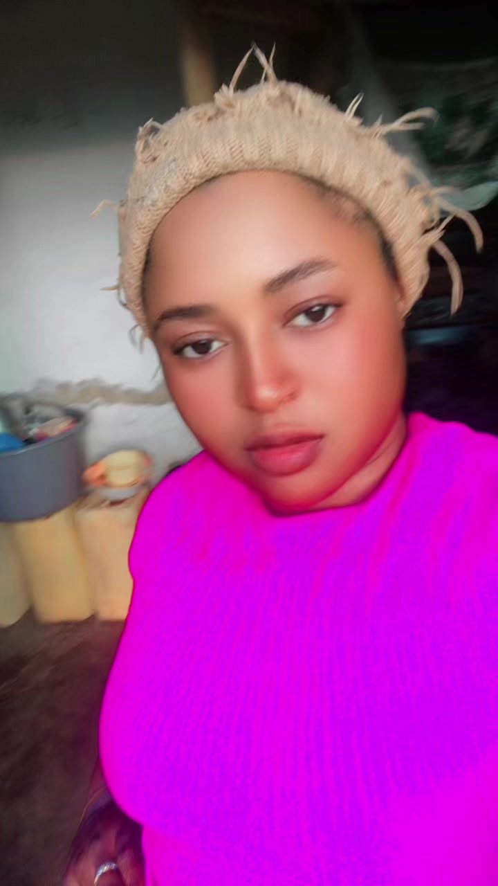 @~||•🎀Queen zela🎀•||~