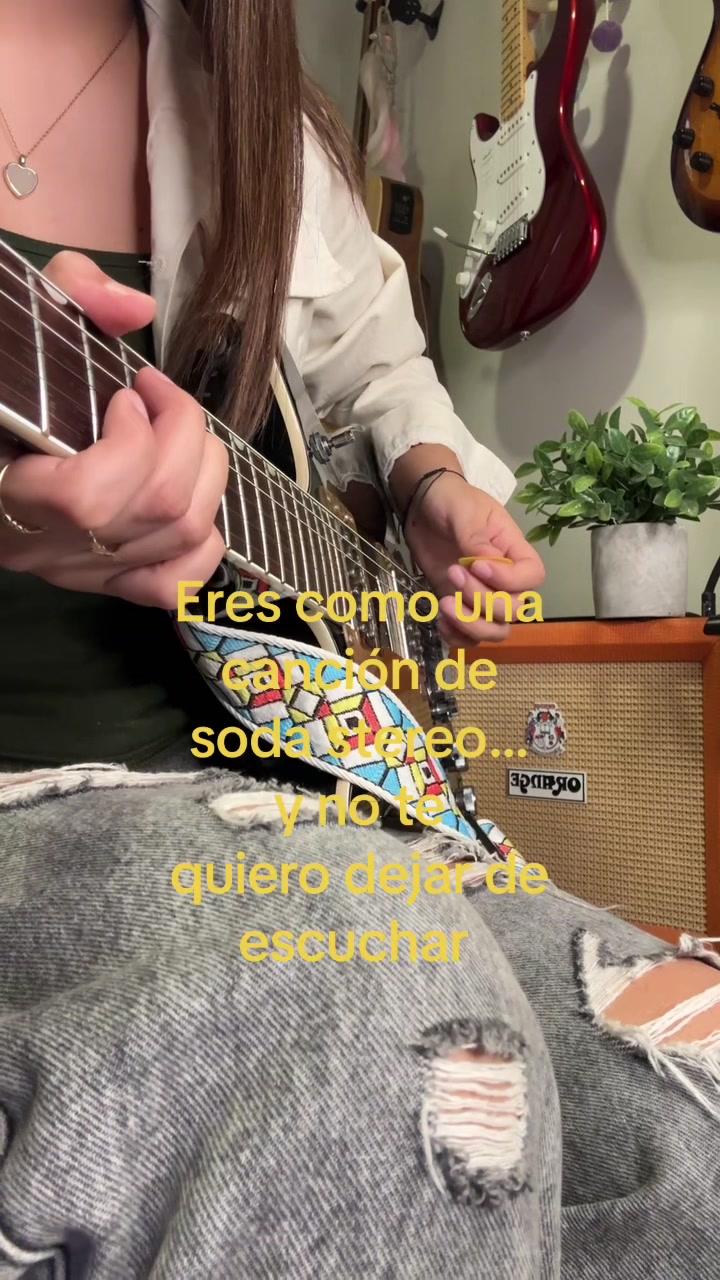 @Camila Alanis