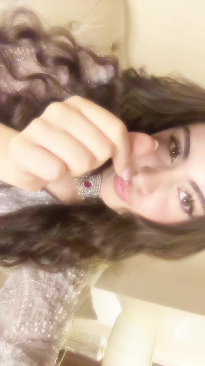 @Ronya