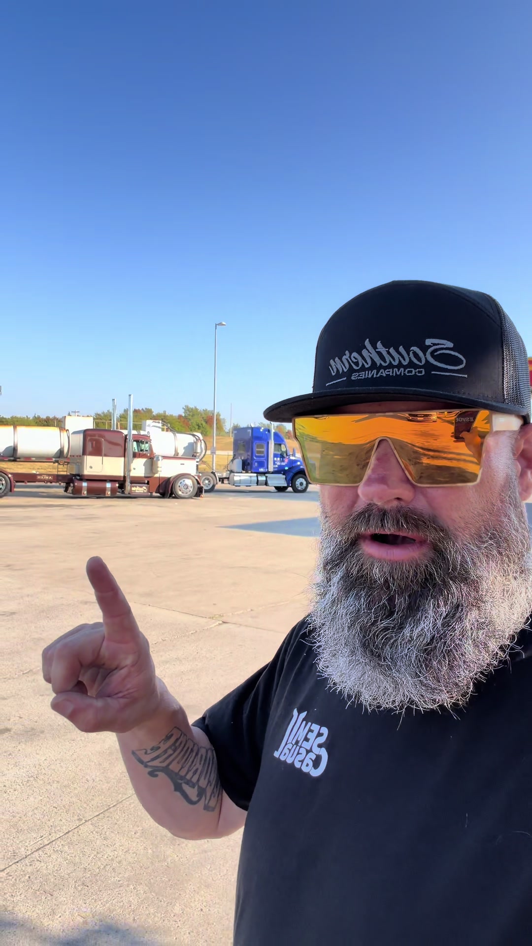 @truckshowjoe