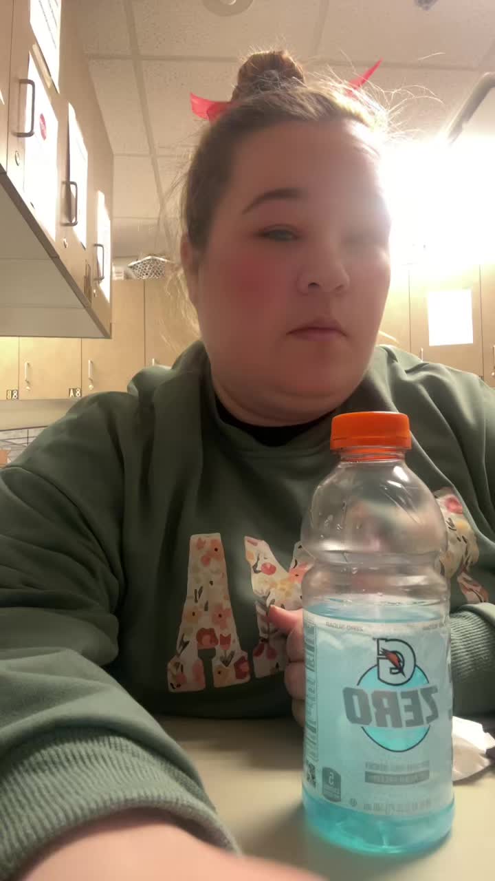 @TheGirlWithHer_CUP