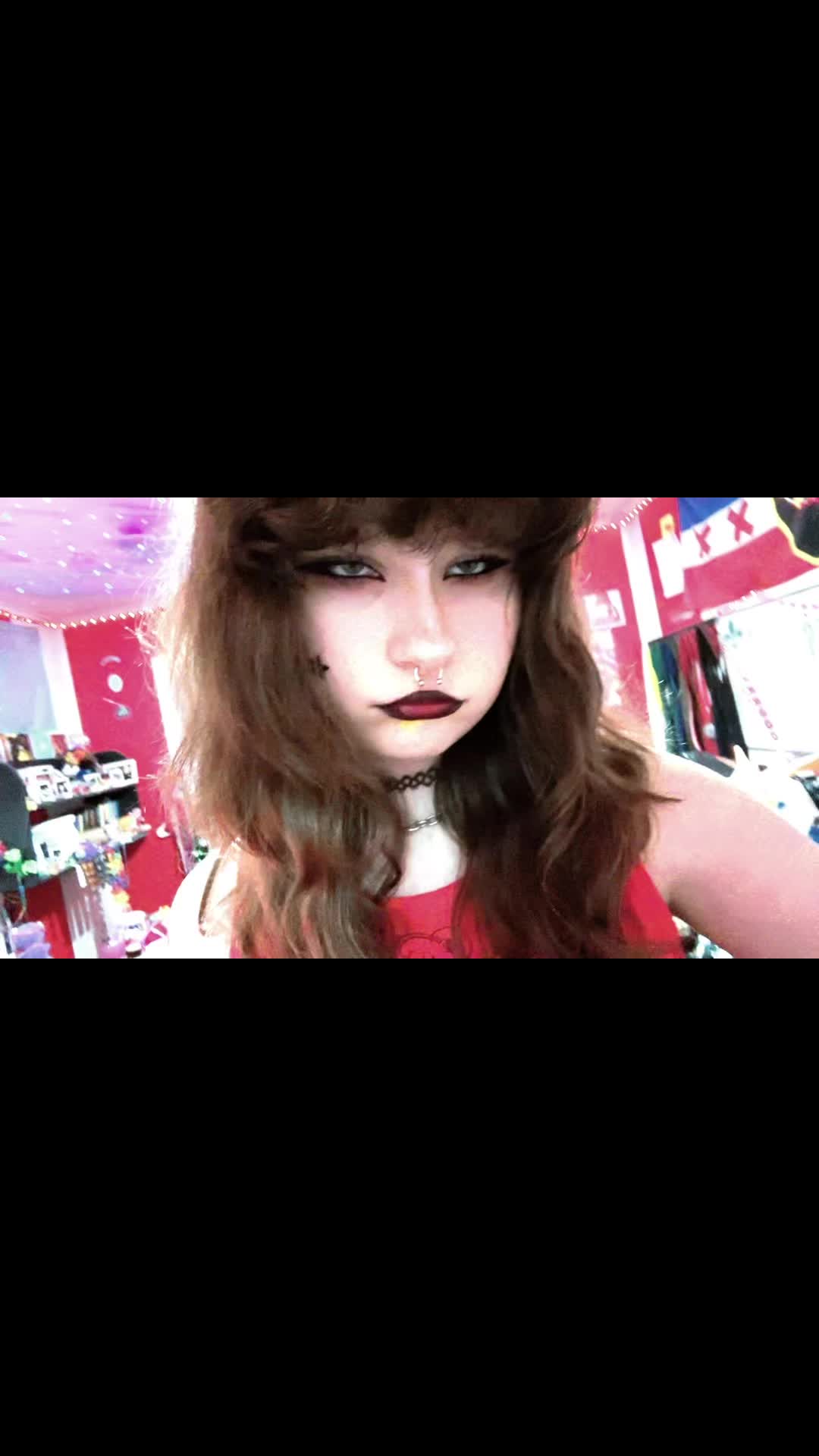 @dommi |-/ ⦻