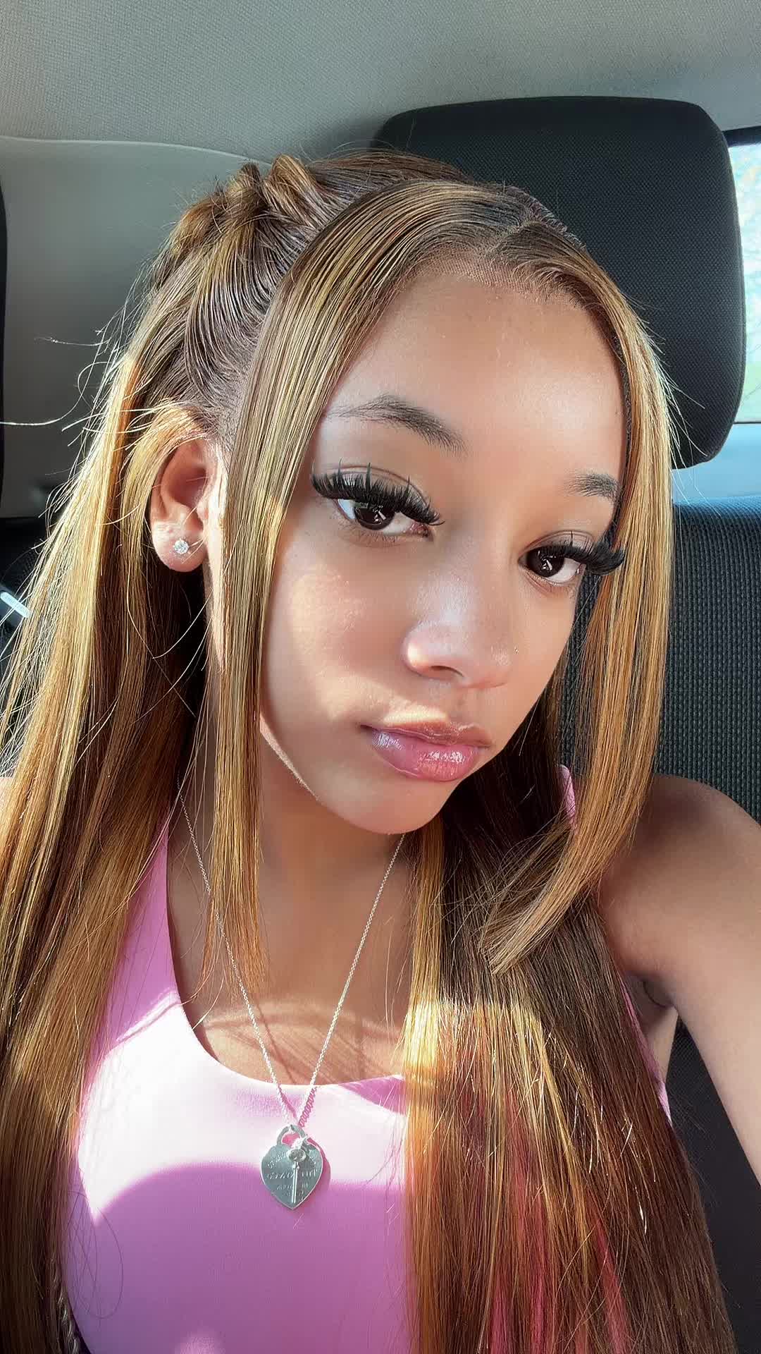 @nazyia😚