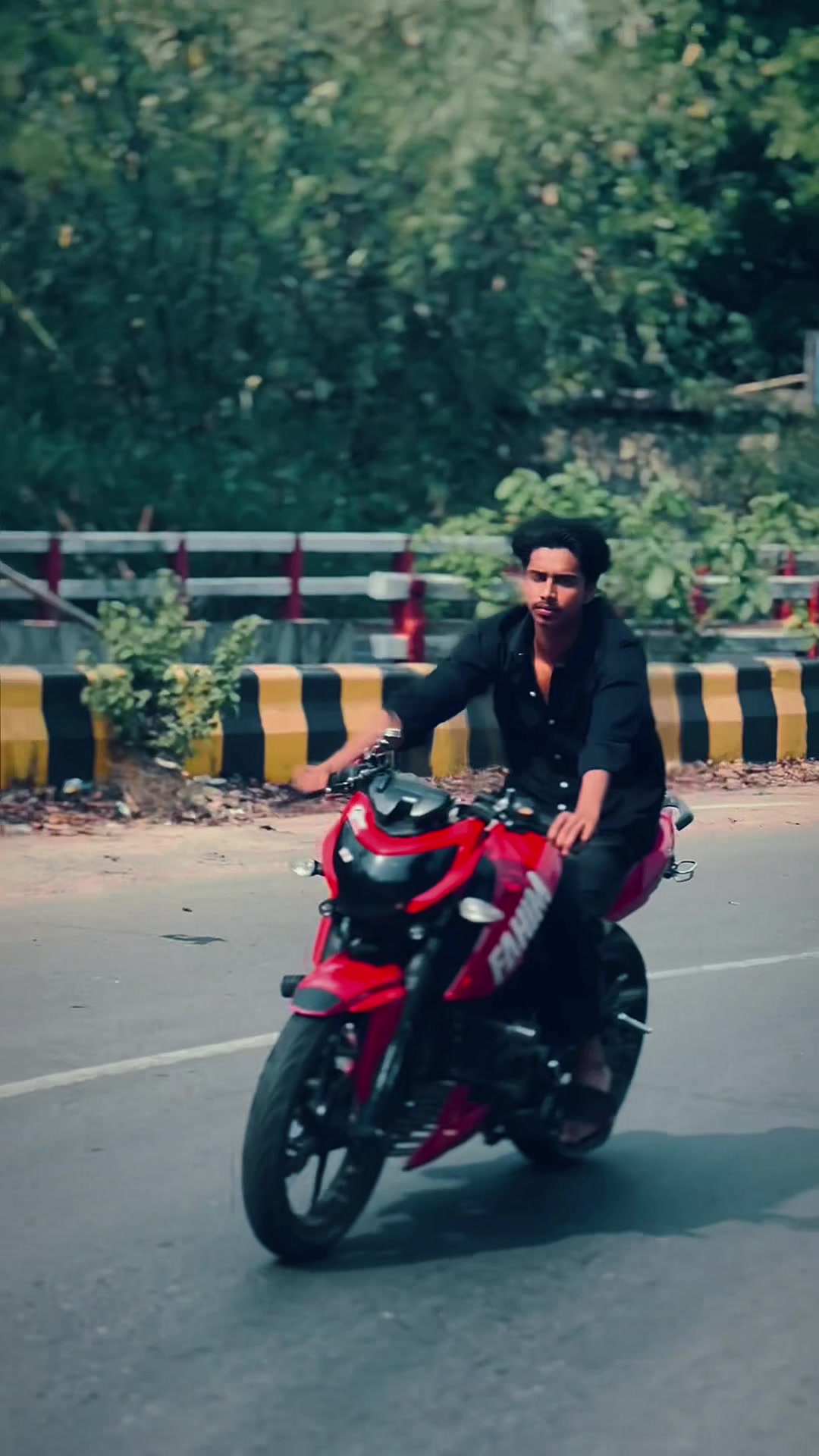 @Ariyan hossain🥀🖤❤️🥀